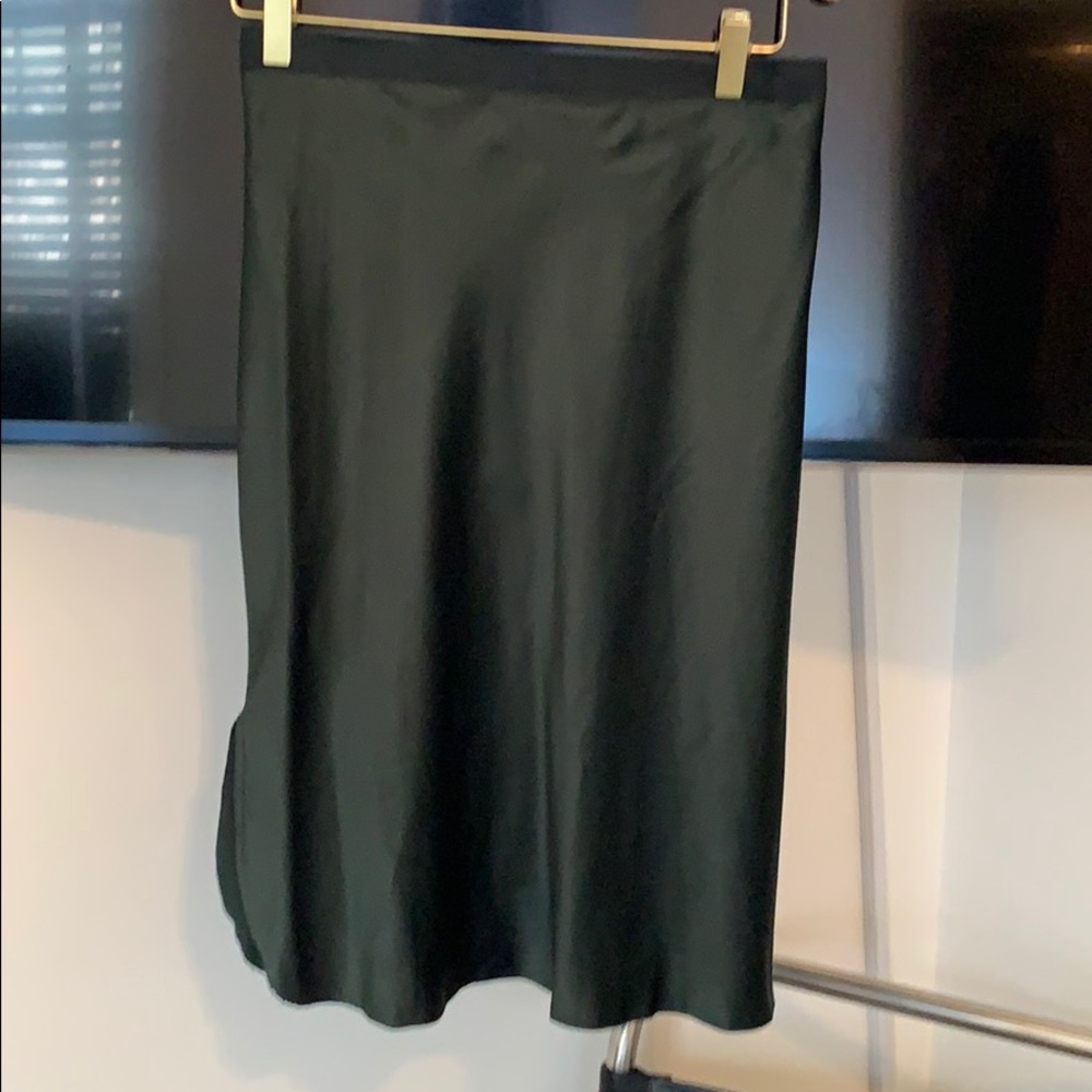 Nili Lotan bottle green knee length satin skirt
